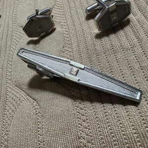 Elegant Silver Cufflinks and Tie Clip Set